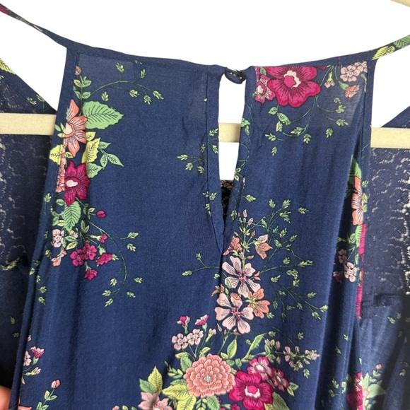 Torrid Floral Print Ruffled Lace Tank Top Lightweight Flattering Flowy Size 3X - Picture 9 of 11